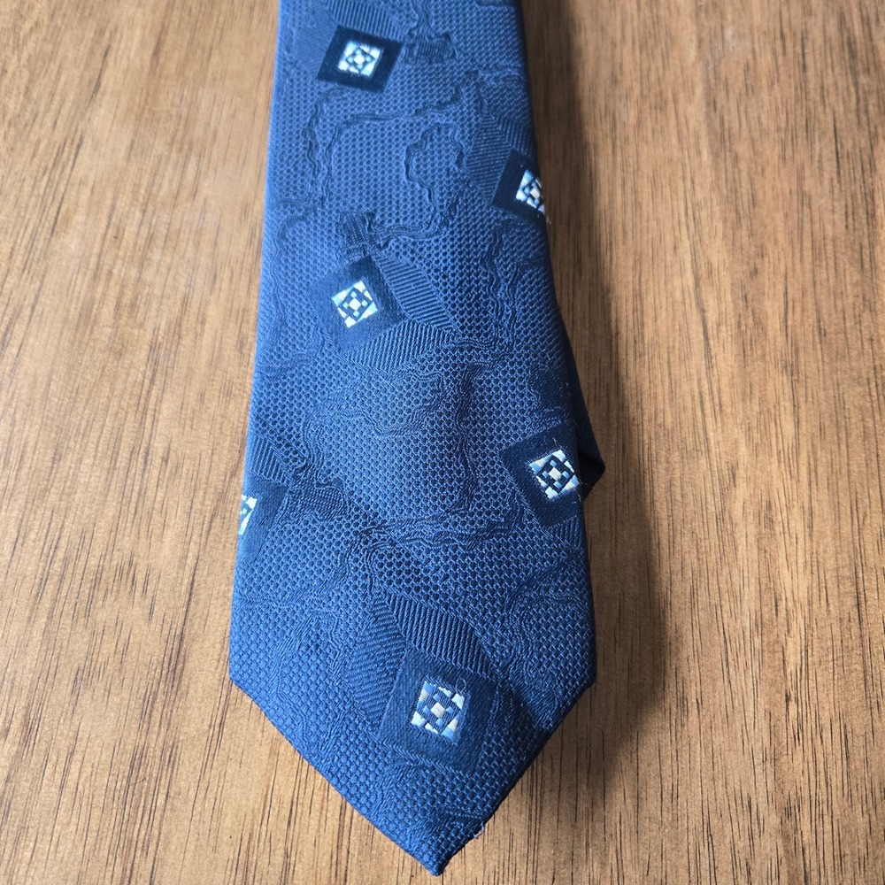 Manhattan Mens Navy Blue Geometric‎ Floral Silk Blend Jacquard Necktie USA Made